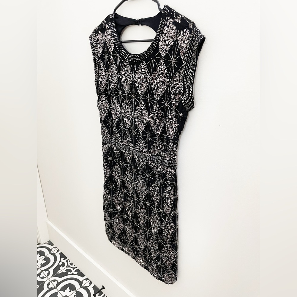 Chelsea & Violet Sleeveless Black and Silver Art Deco Beaded Flapper Dress